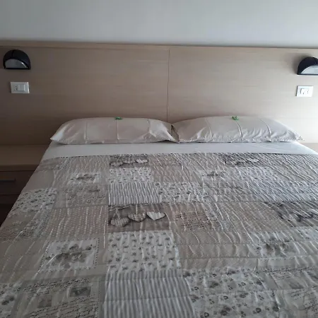 Désirée 4* Rímini