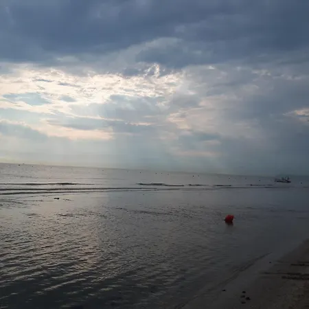 Desiree Aparthotel 4*