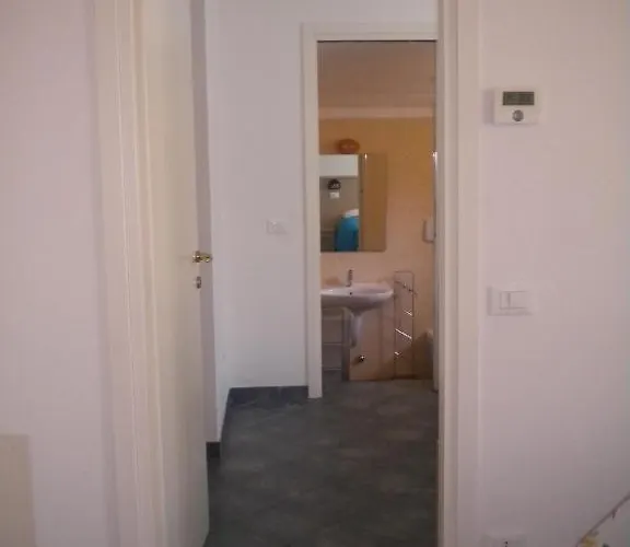 Desiree Aparthotel