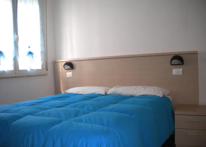 Desiree 4* ريميني