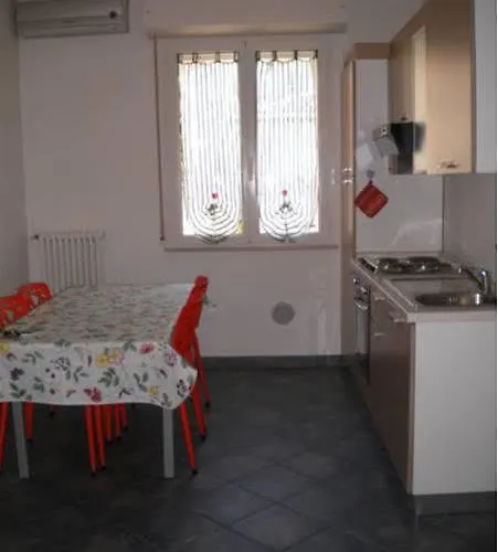 Desiree ريميني